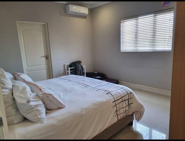 3 BEDROOM TOWNHOUSE RENTED IN EDGEMOUNT ESTATE